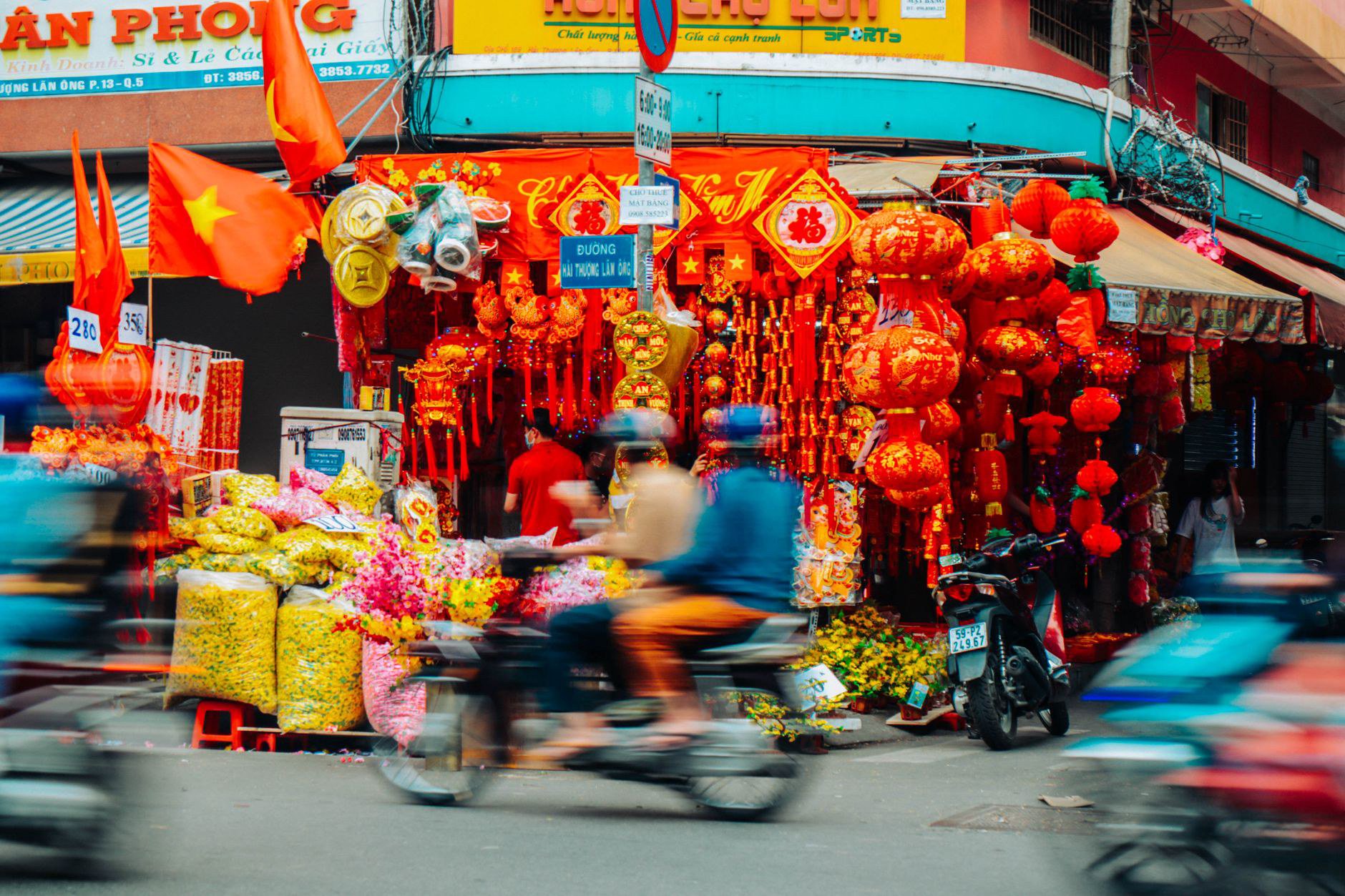Xu hướng 3: Minh bạch hóa thông tin vận chuyển, theo dõi đơn hàng chi tiết hơn theo thời gian thực Xu hướng 3: Minh bạch hóa thông tin vận chuyển, theo dõi đơn hàng chi tiết hơn theo thời gian thực